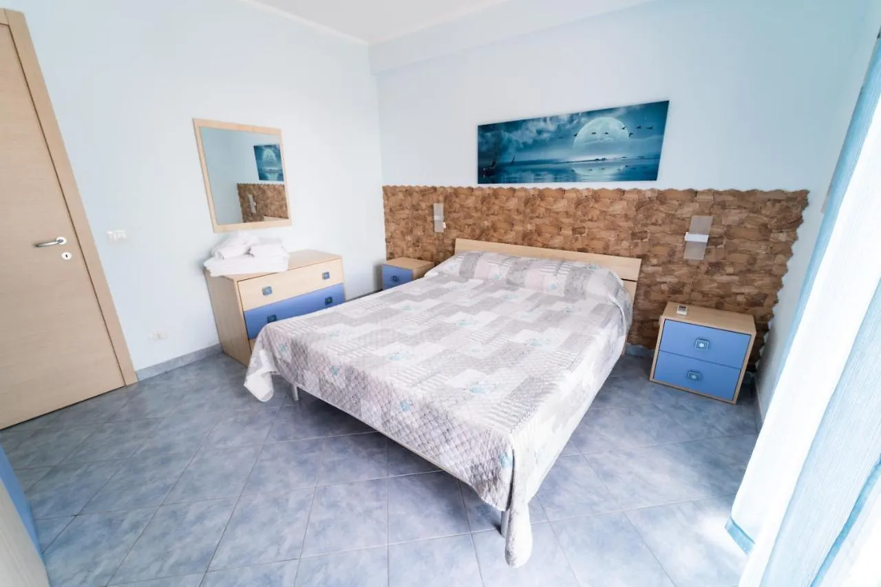 Le Ville Della Contea -Vacation Rentals Mascali 4*,