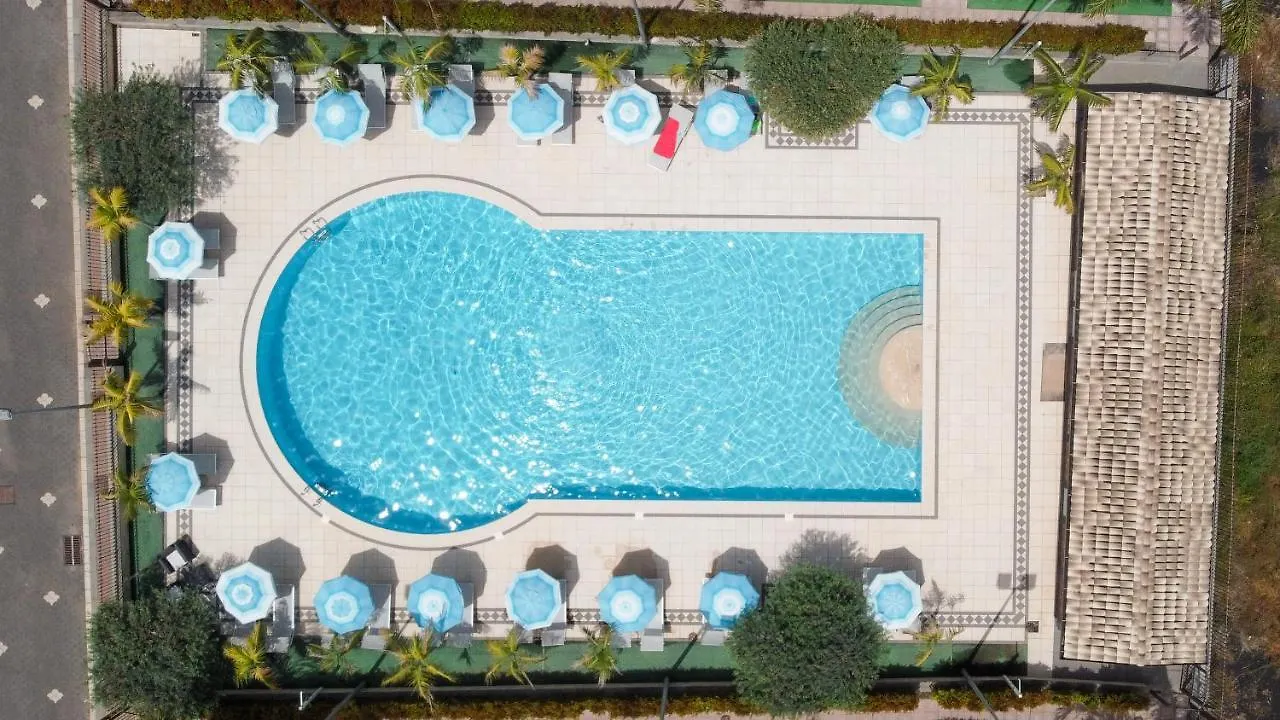 **** Appart hôtel Le Ville Della Contea -Vacation Rentals Mascali Italie