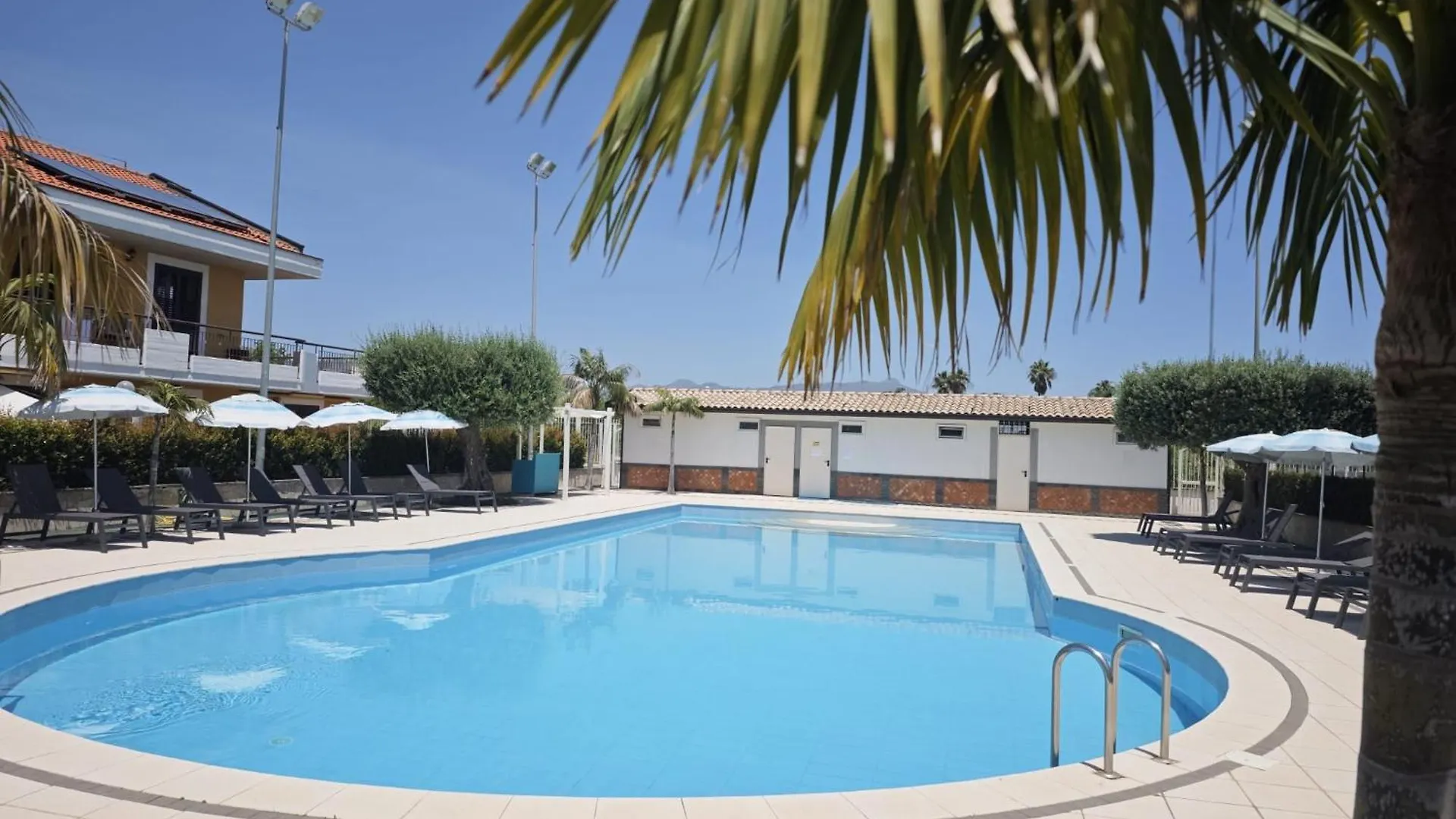 Le Ville Della Contea -Vacation Rentals Mascali Appart hôtel